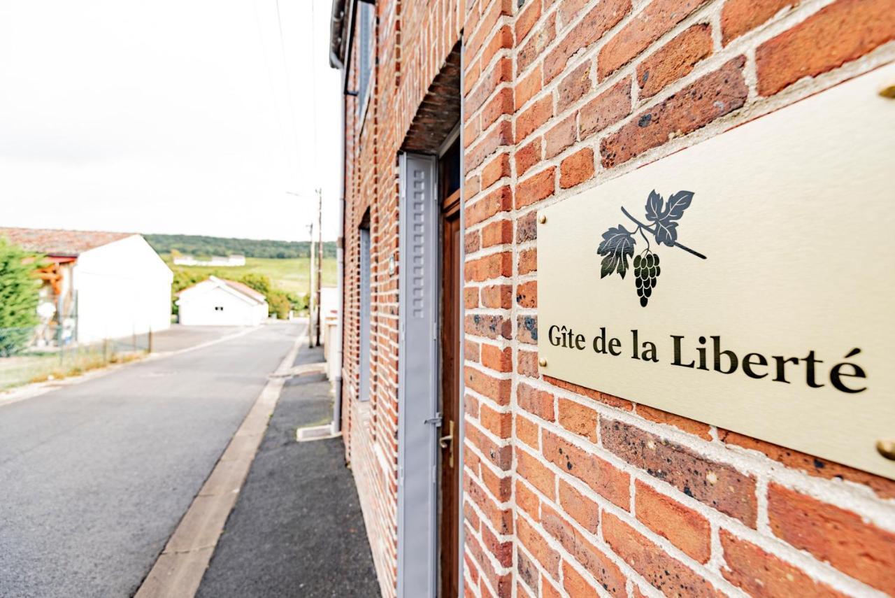 Gite De La Liberte Vinay  Eksteriør bilde